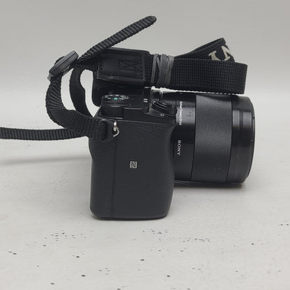 Sony Alpha a6400 Mirrorless Camera with E 50mm f/1.8 OSS Lens Black