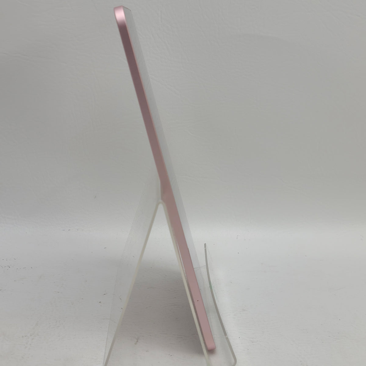 WiFi Only Apple iPad Air 4th Gen 64GB Rose Gold MYFP2LL/A