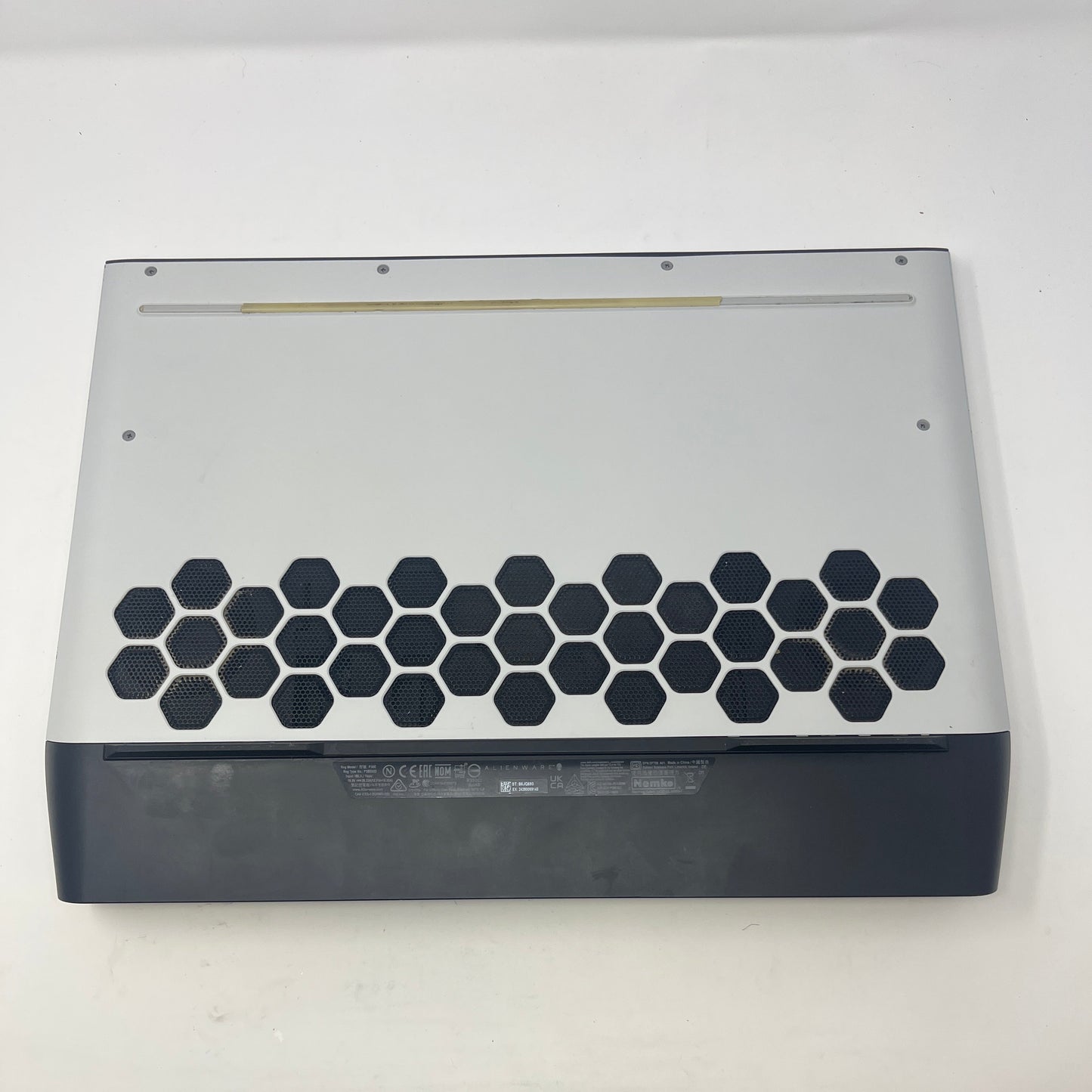 Alienware Area-51M R2 P38E 17.3" i7-10700 3.7GHz 16GB RAM 1TB SSD RTX 2080 Super