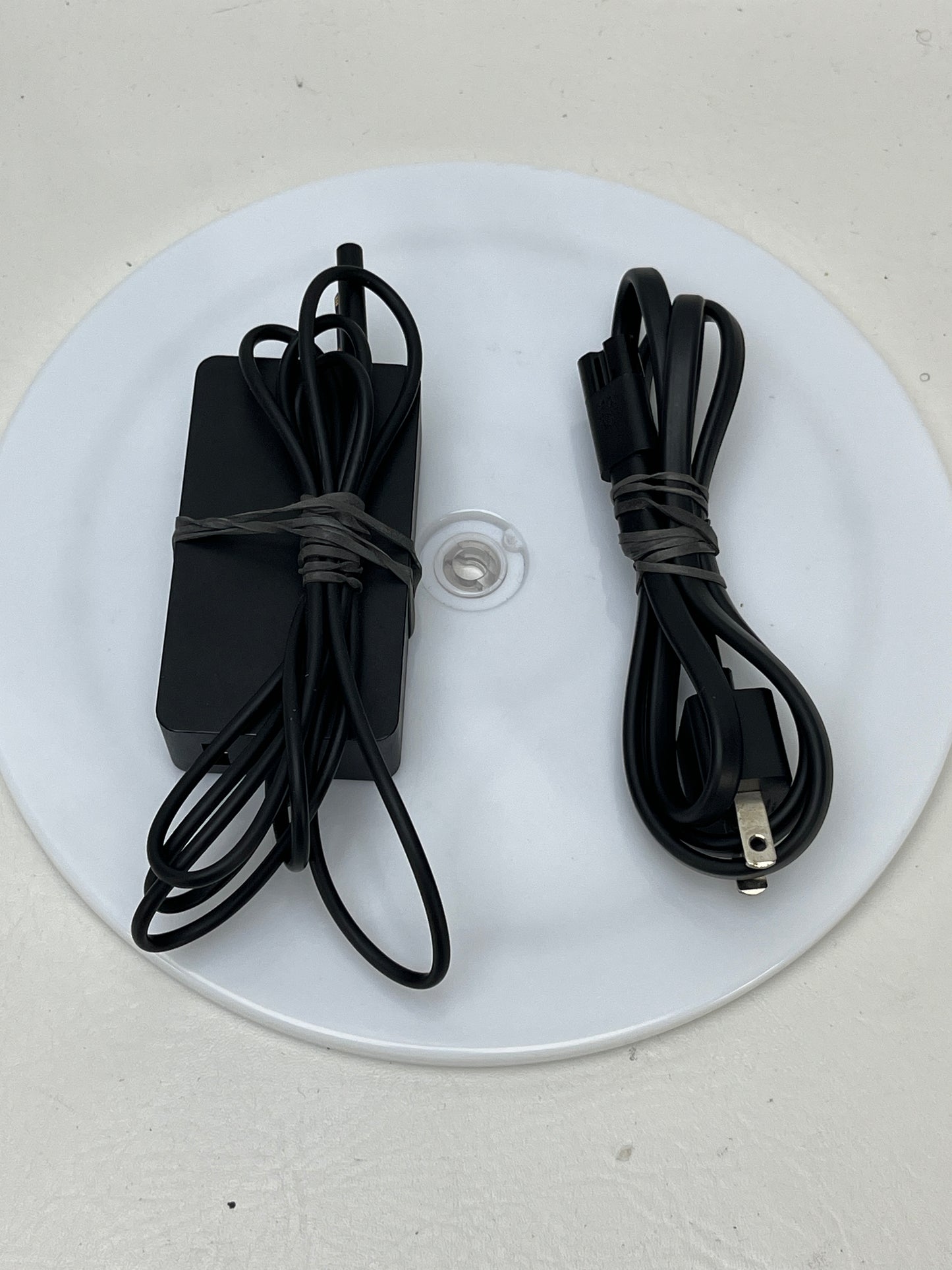 Windows Surface Pro X NO7BSOTB 13" SQ2 CPU 3.15Ghz 16GB RAM 512GB SSD