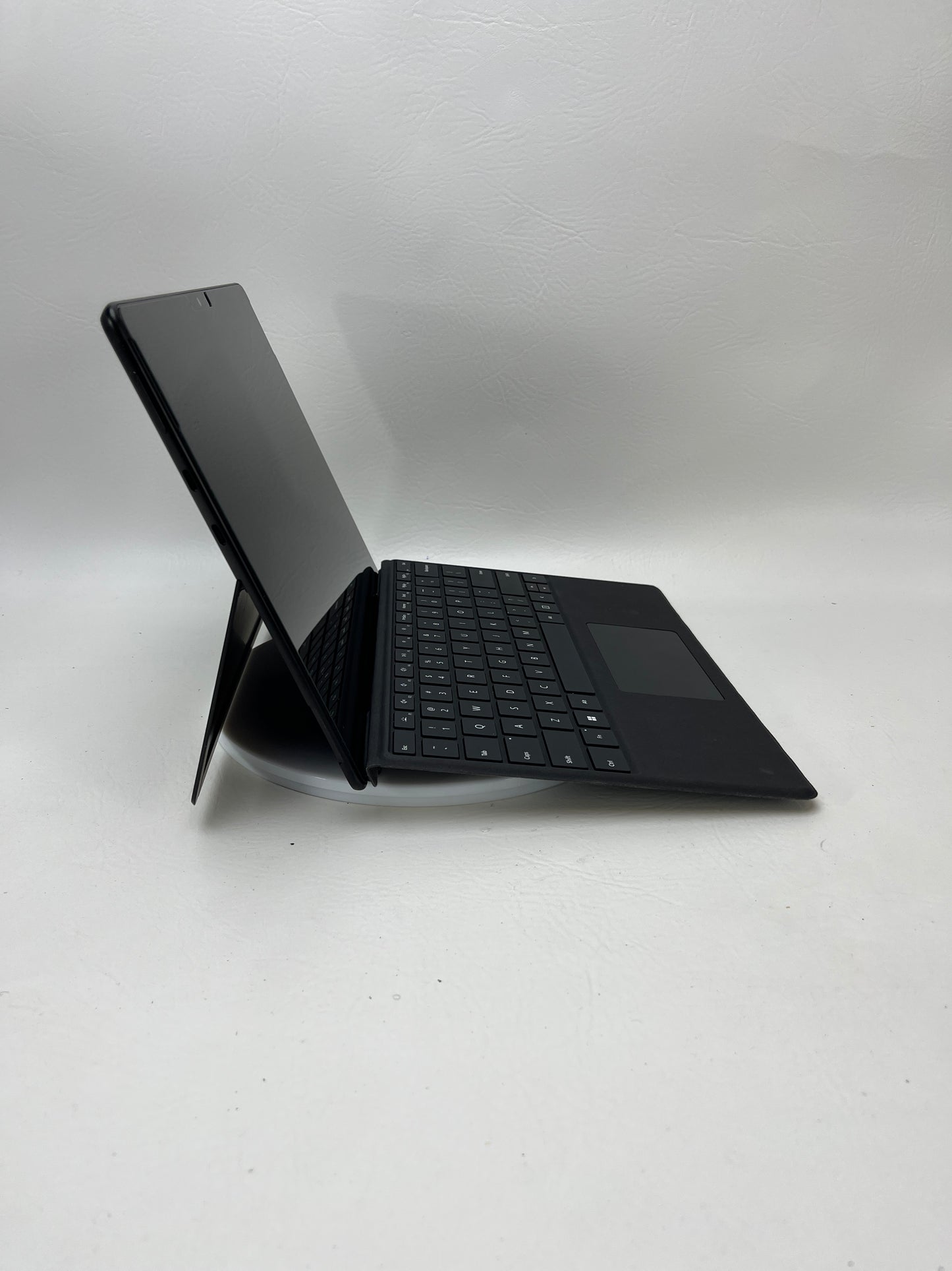 Windows Surface Pro X NO7BSOTB 13" SQ2 CPU 3.15Ghz 16GB RAM 512GB SSD