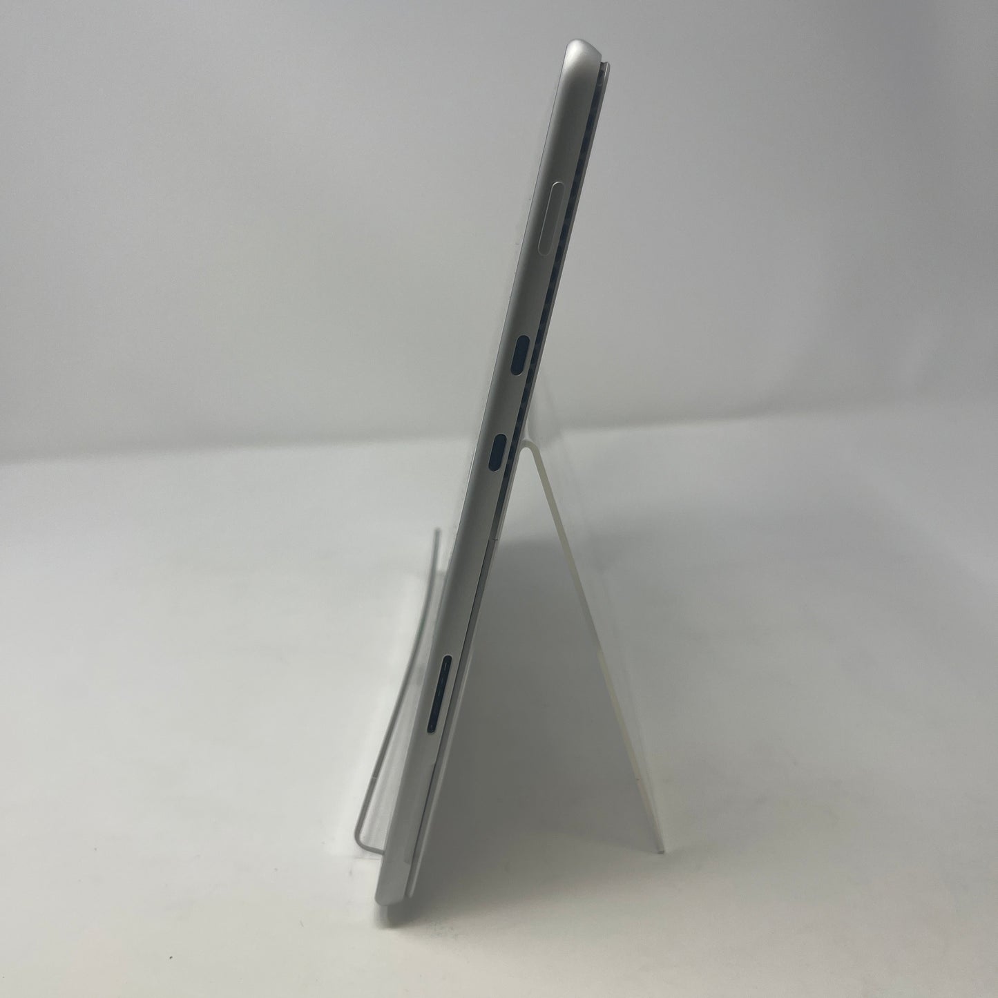 Microsoft Surface Pro 8 1983 13" i5-1145G7 2.6GHz 8GB RAM 256GB SSD