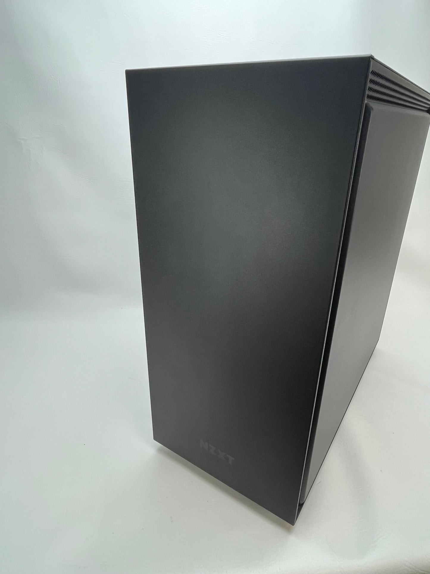 NZXT H710 MID TOWER ATX DESKTOP ATX I9-10900KF 3.70 GHz 1TB SSD NVIDIA GeForce RTX 3080 32GB RAM