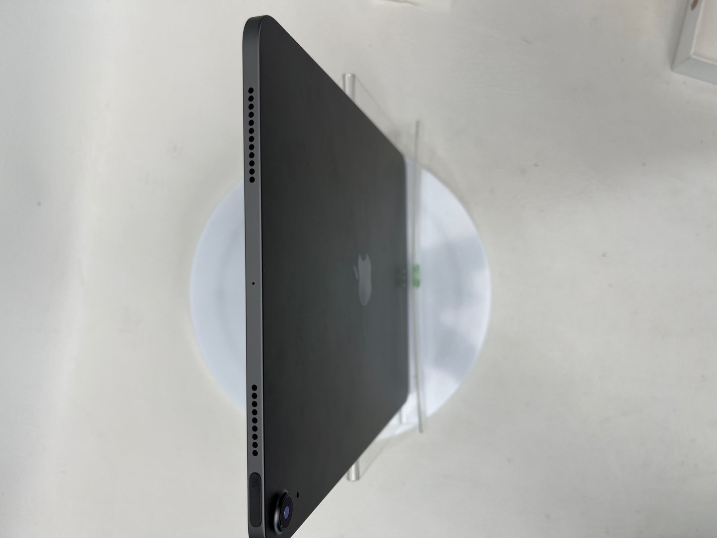 WiFi Only Apple iPad Air 4th Gen 64GB SPACE GRAY MYFM2LL/A