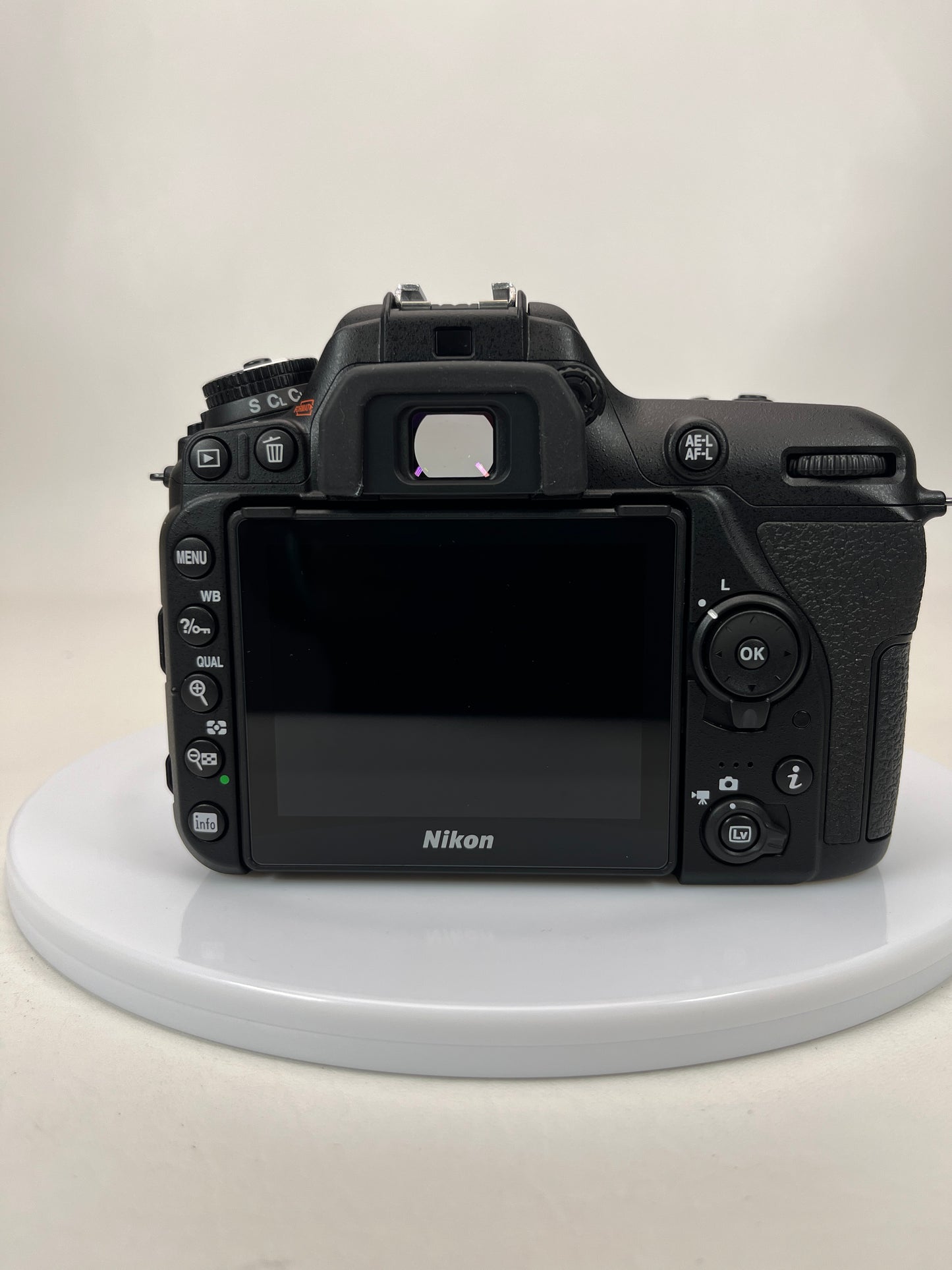 Nikon D7500 20.9MP DSLR Camera