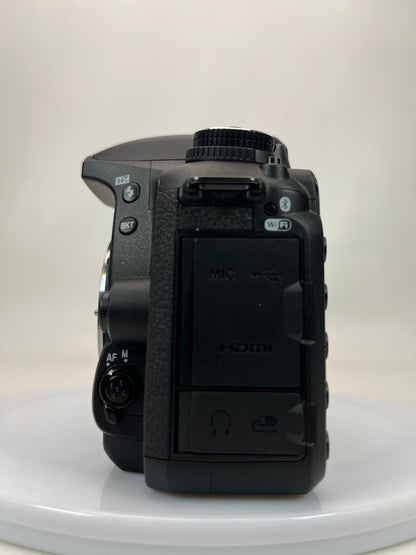 Nikon D7500 20.9MP DSLR Camera