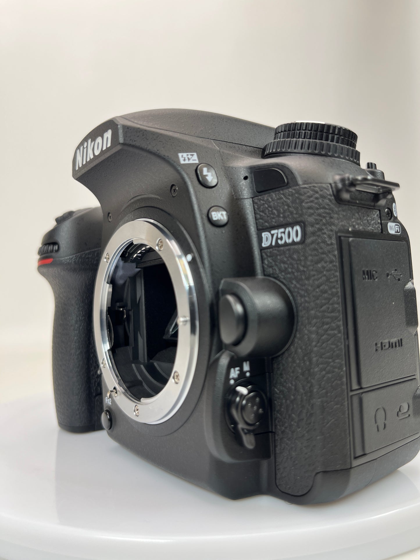 Nikon D7500 20.9MP DSLR Camera