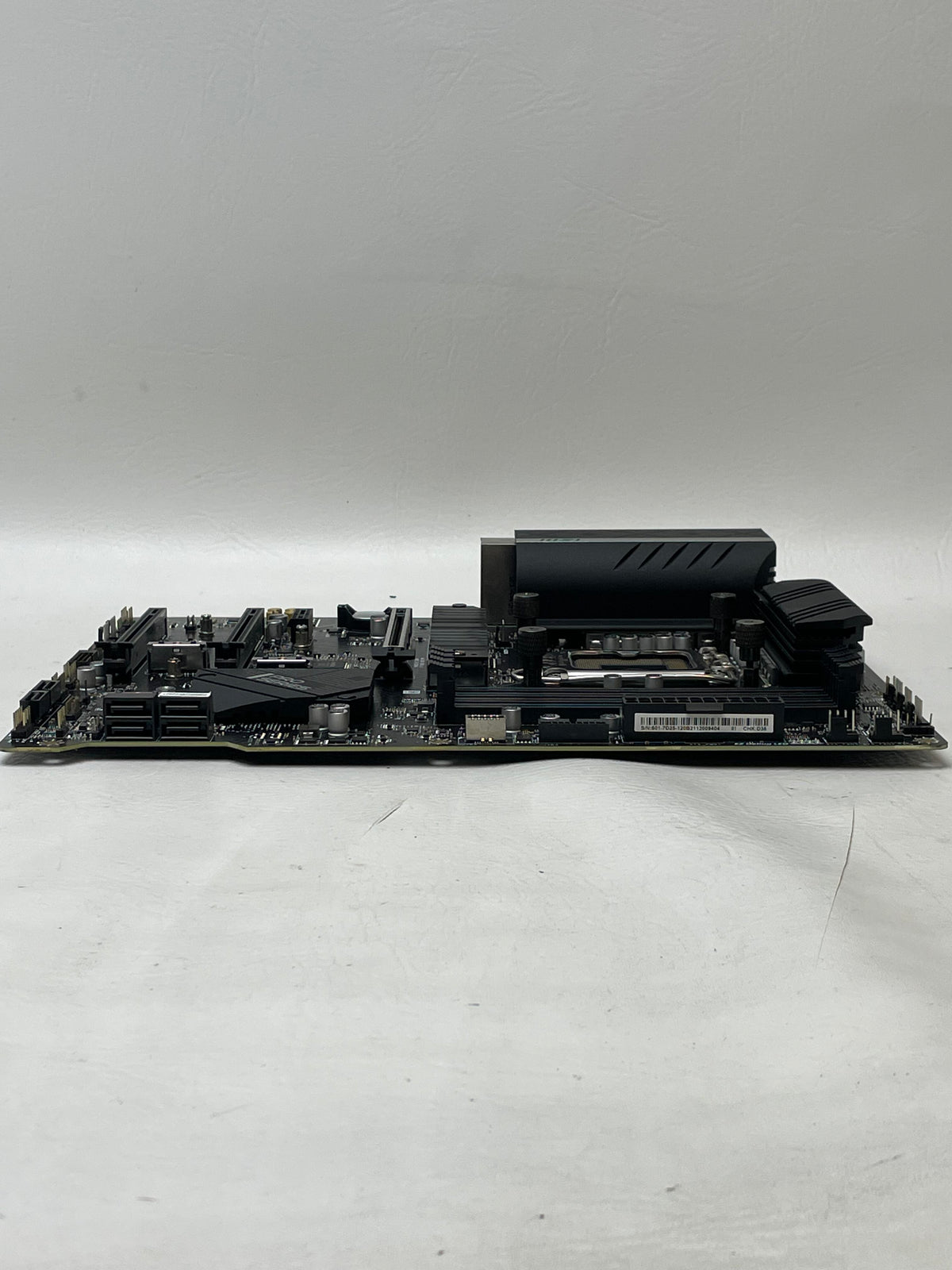 Broken MSi Pro Z690-A LGA 1700 ATX Intel DDR4 Motherboard