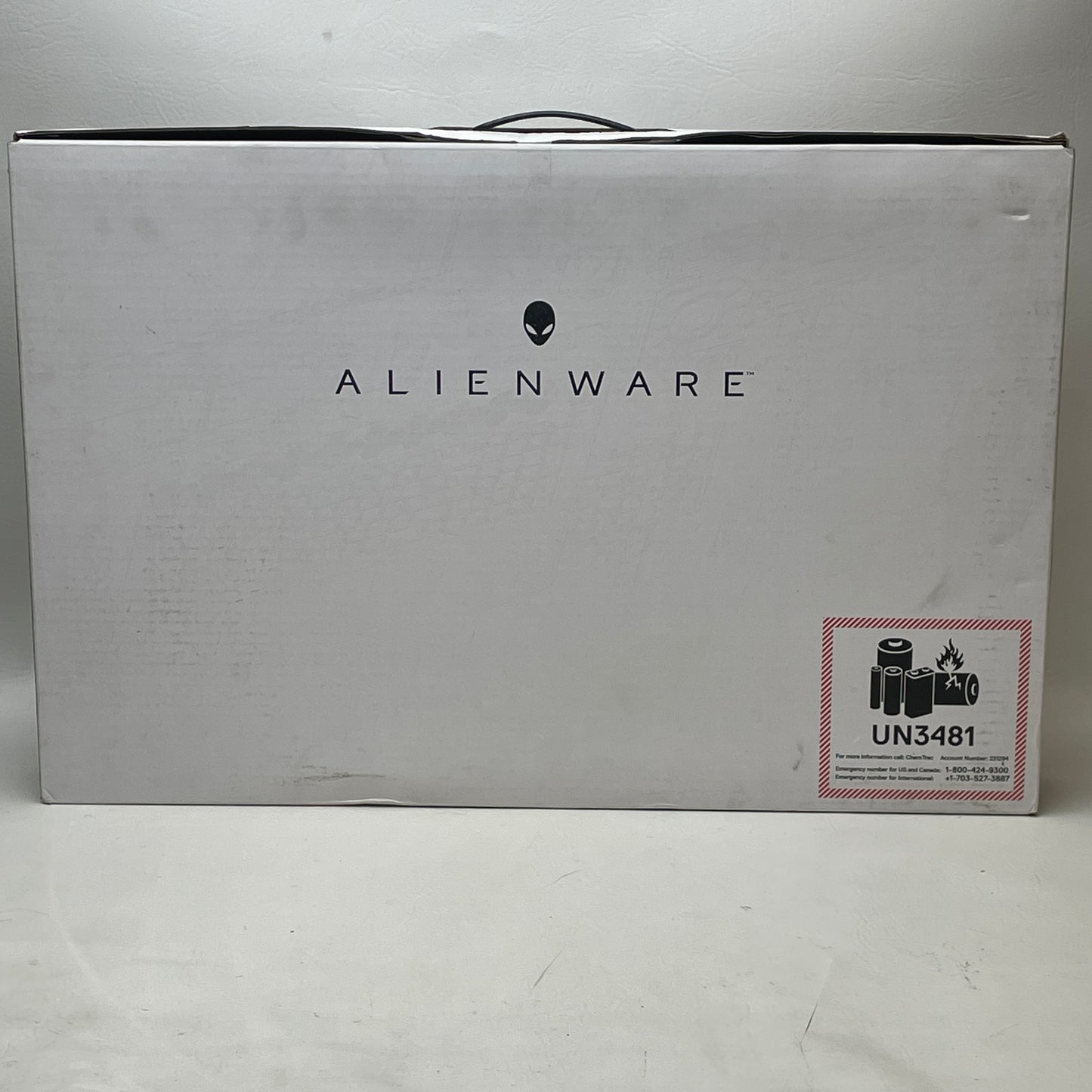 Alienware M18 R1 P51E i9 2.2GHz 32GB RAM 1TB SSD GeForce RTX 4070