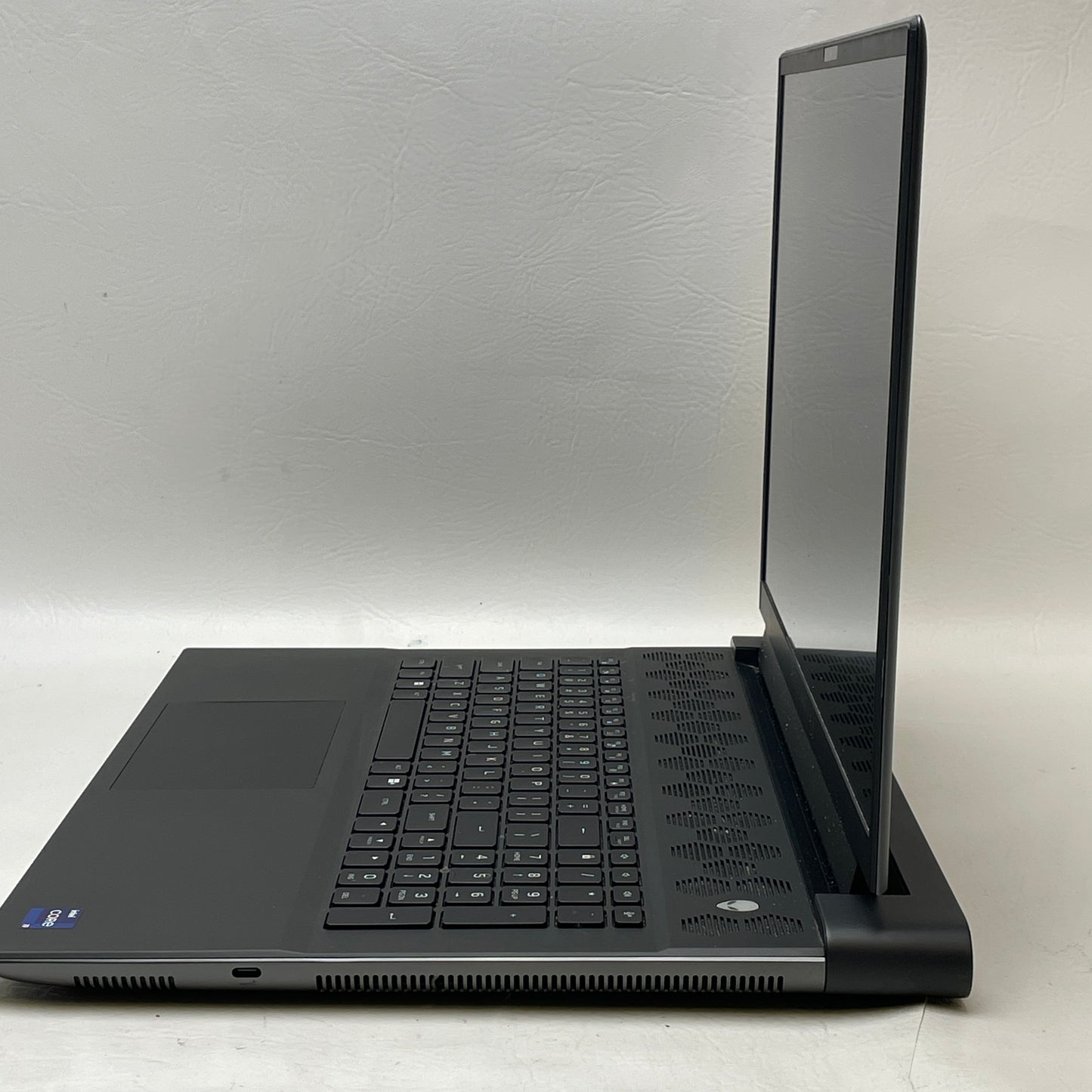 Alienware M18 R1 P51E i9 2.2GHz 32GB RAM 1TB SSD GeForce RTX 4070