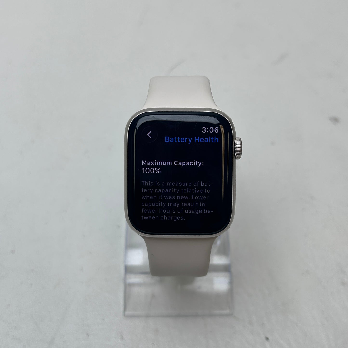 GPS Only Apple Watch SE 3 44MM  Aluminum Starlight Sport Band MEHG4LW/A