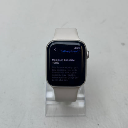 GPS Only Apple Watch SE 3 44MM  Aluminum Starlight Sport Band MEHG4LW/A