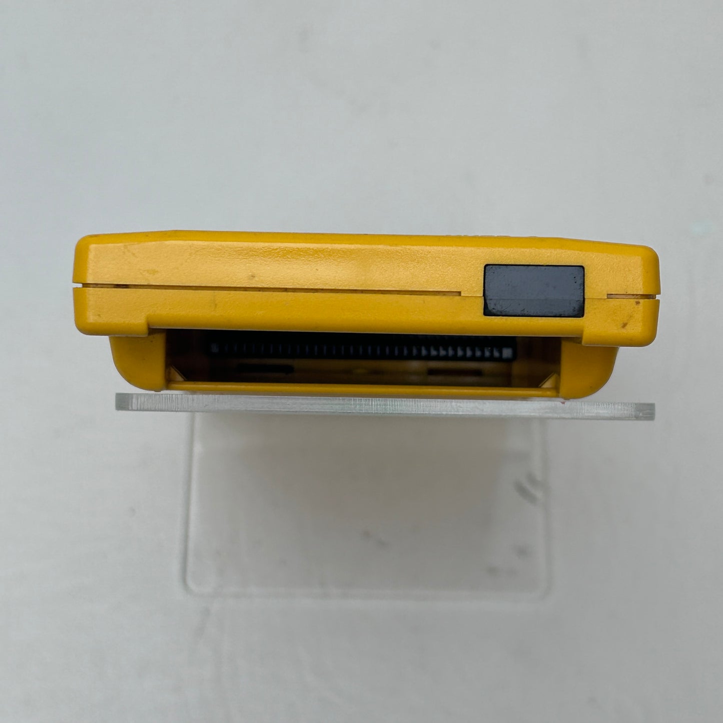 Nintendo Game Boy Color Handheld Game Console CGB-001 Yellow
