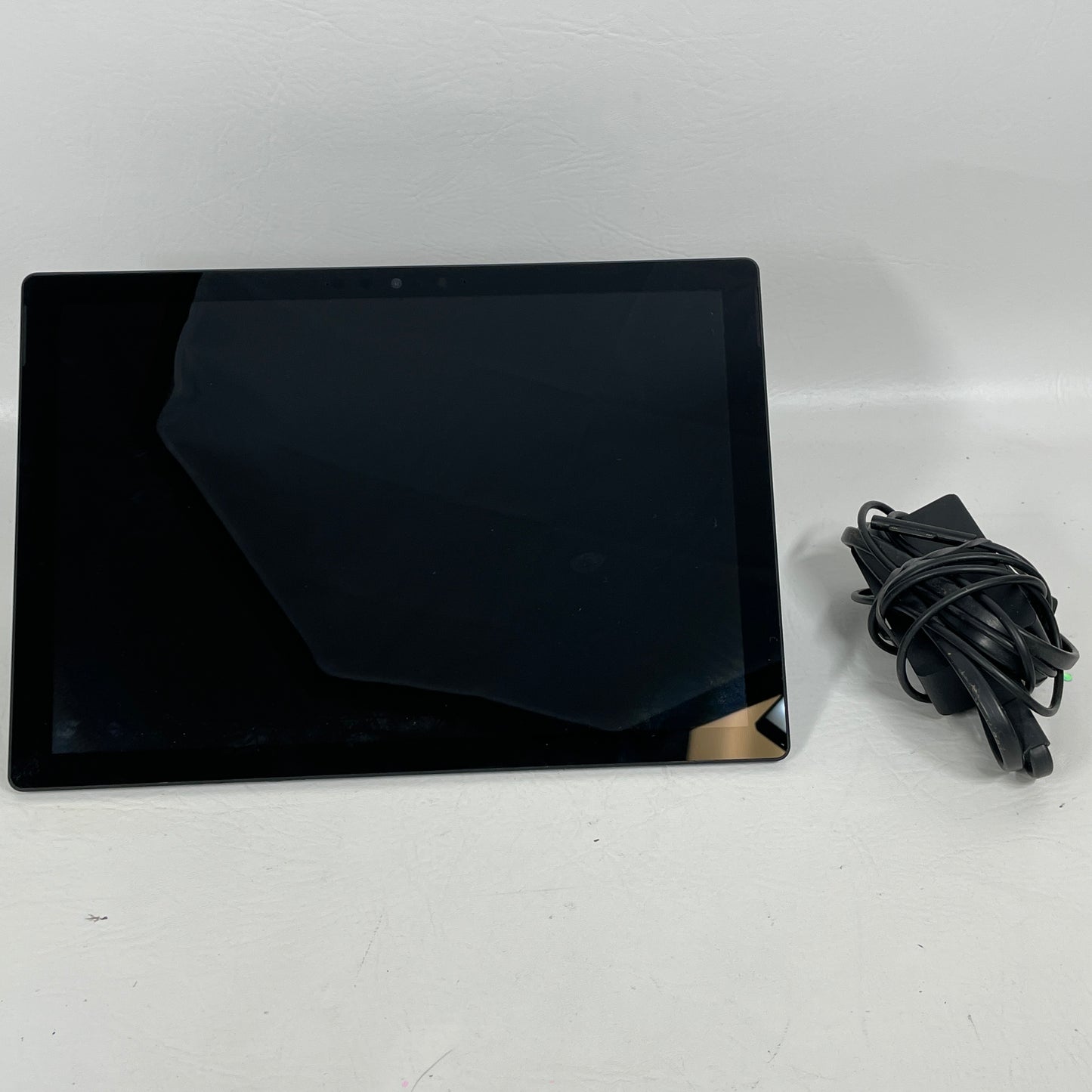 MICROSOFOT SURFACE 7+ 2-in-1 Detachable Tablet 8GB Ram 256SSD VR63J7S