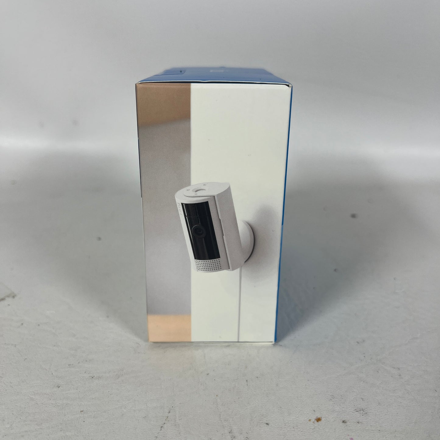 New Ring Indoor Cam (2nd Gen) B0B6GLQJMV White 1080p HD Plug-In Security Camera
