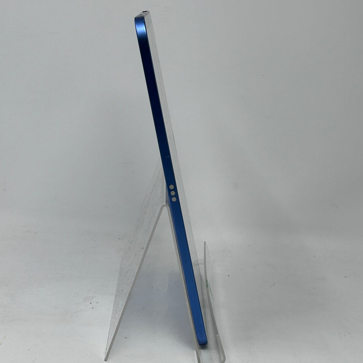 WiFi Only Apple iPad 10th Gen 64GB Blue MPQ13LL/A