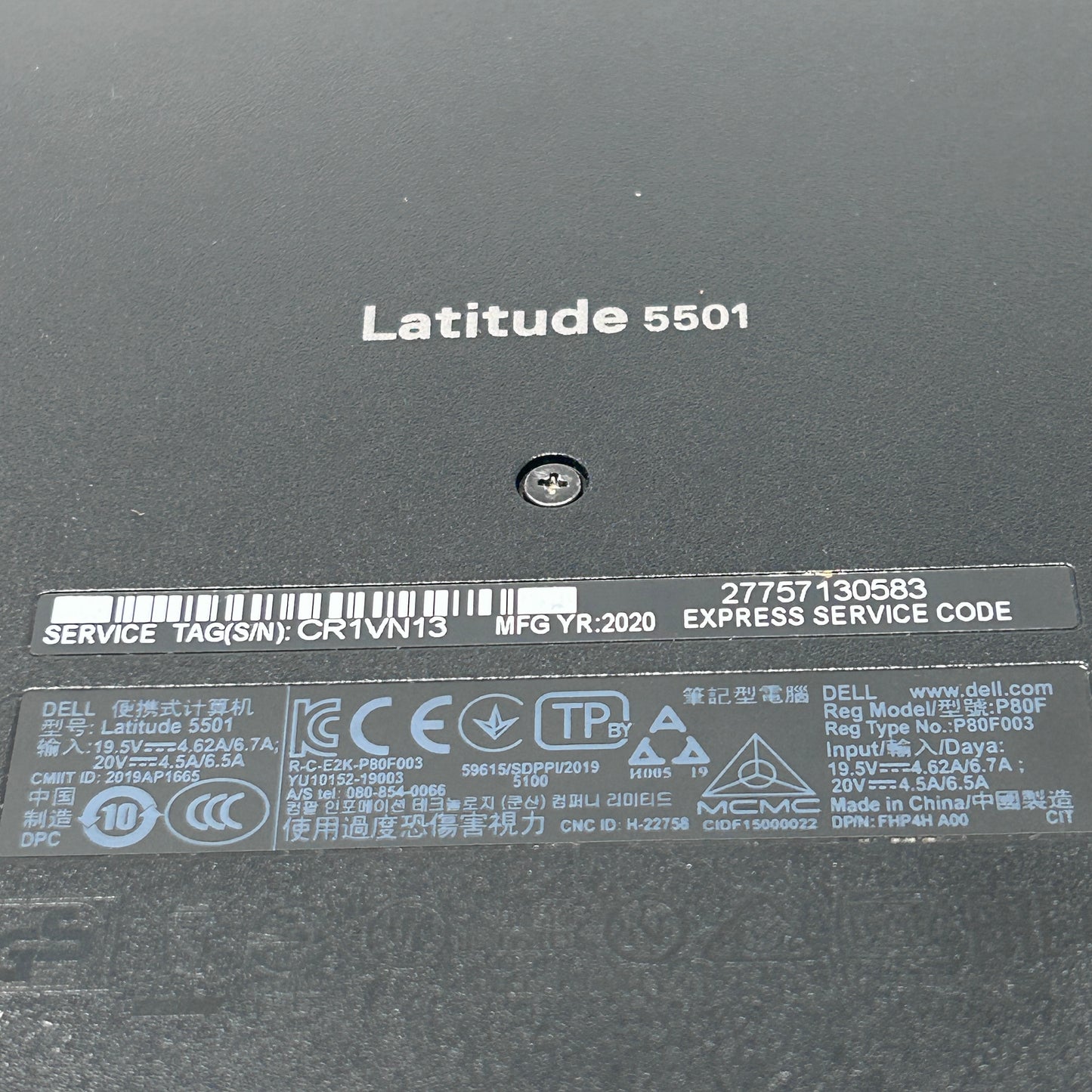 Dell Latitude 5501 15.6" i7-9850H 2.6GHz 32GB RAM 512GB SSD