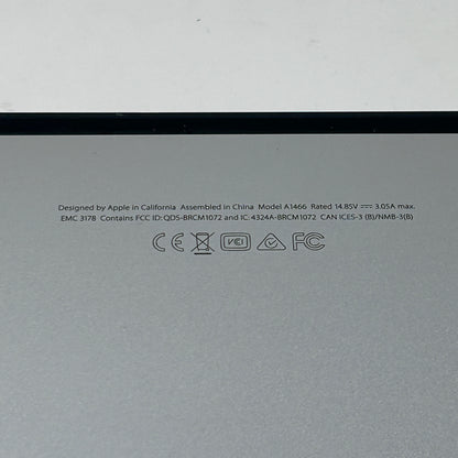 2017 Apple MacBook Air 13.3" i5 1.8GHz 4GB RAM 256GB SSD Silver A1466