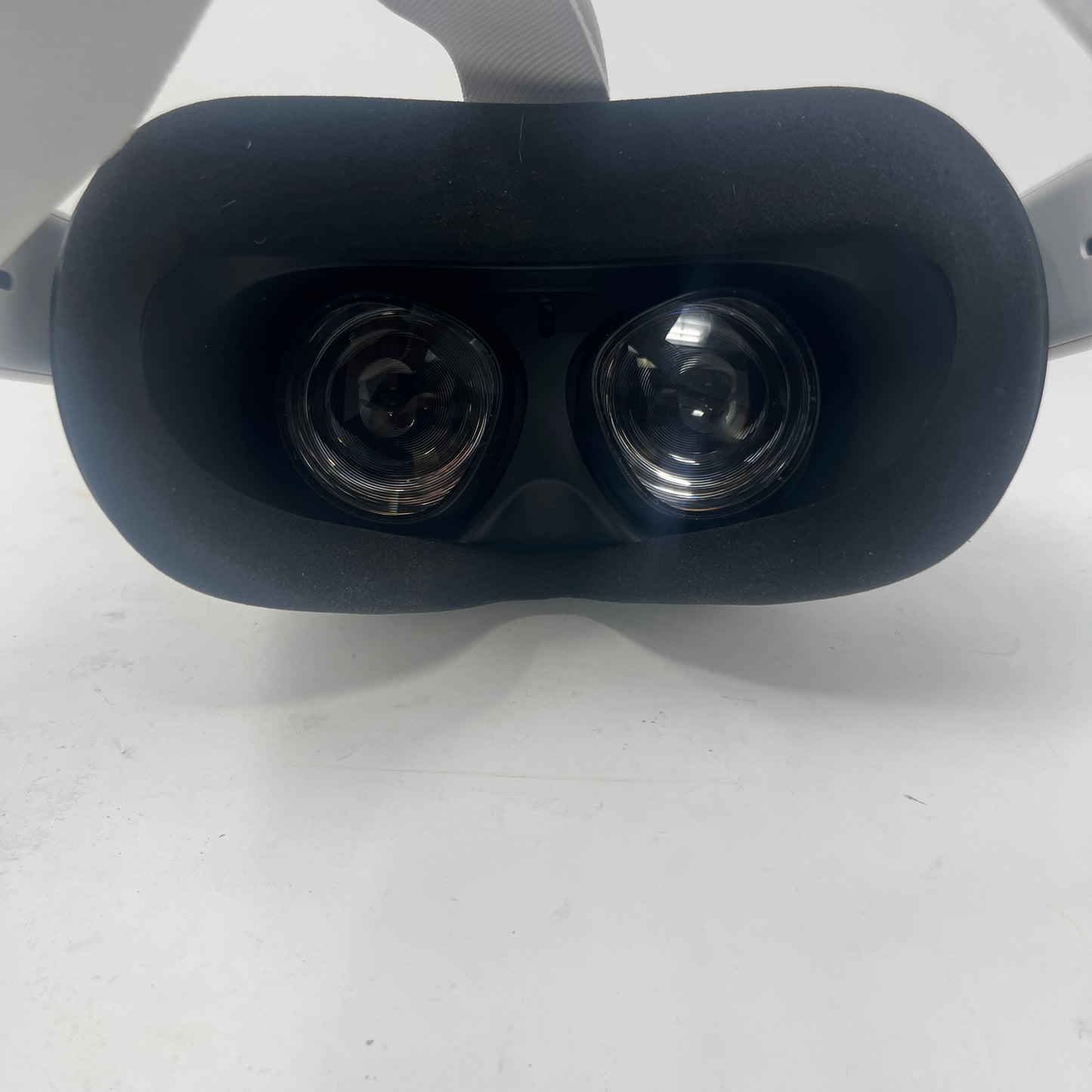 Meta Oculus Quest 2 128GB Standalone VR Headset White