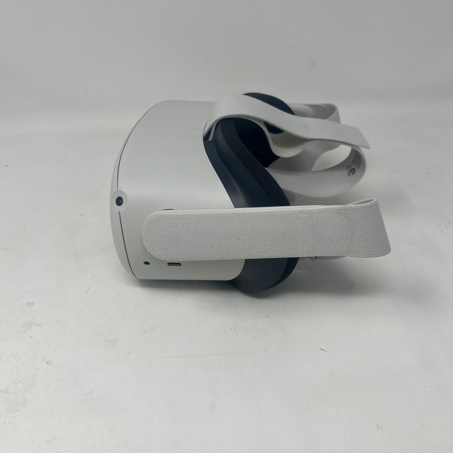 Meta Oculus Quest 2 128GB Standalone VR Headset White