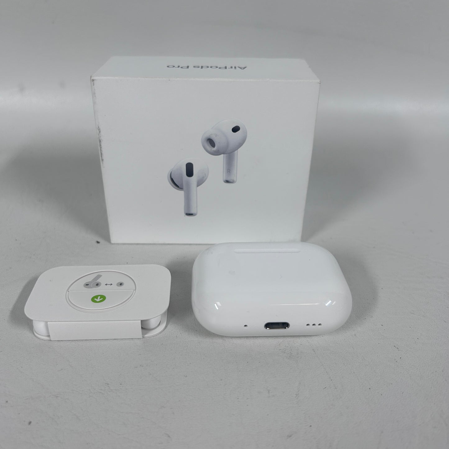 Apple AirPods Pro 3rd Gen MFHPALL/A A3063 A3064 A3122 Wireless Earbuds USB-C