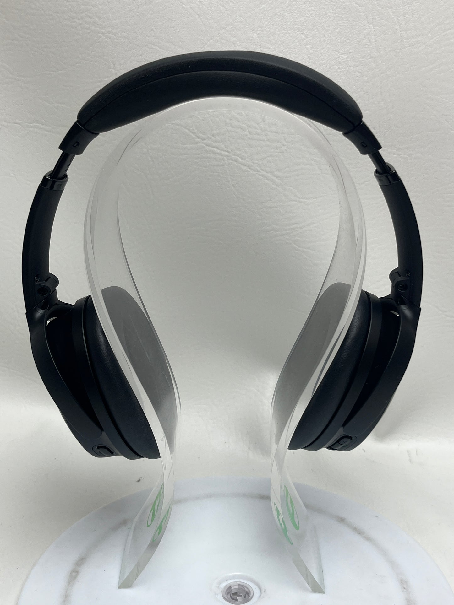 Bose QuietComfort Wireless Over-Ear Headphones Black