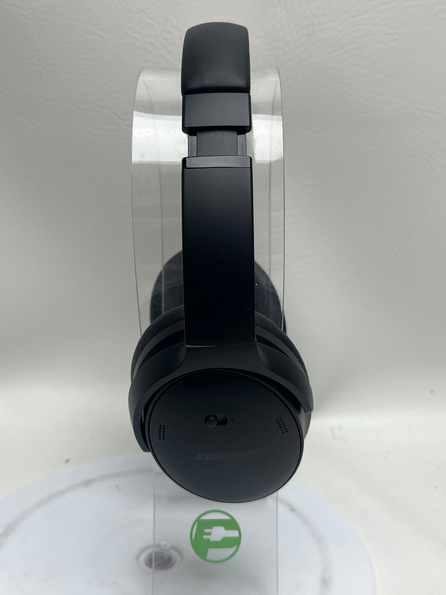 Bose QuietComfort Wireless Over-Ear Headphones Black