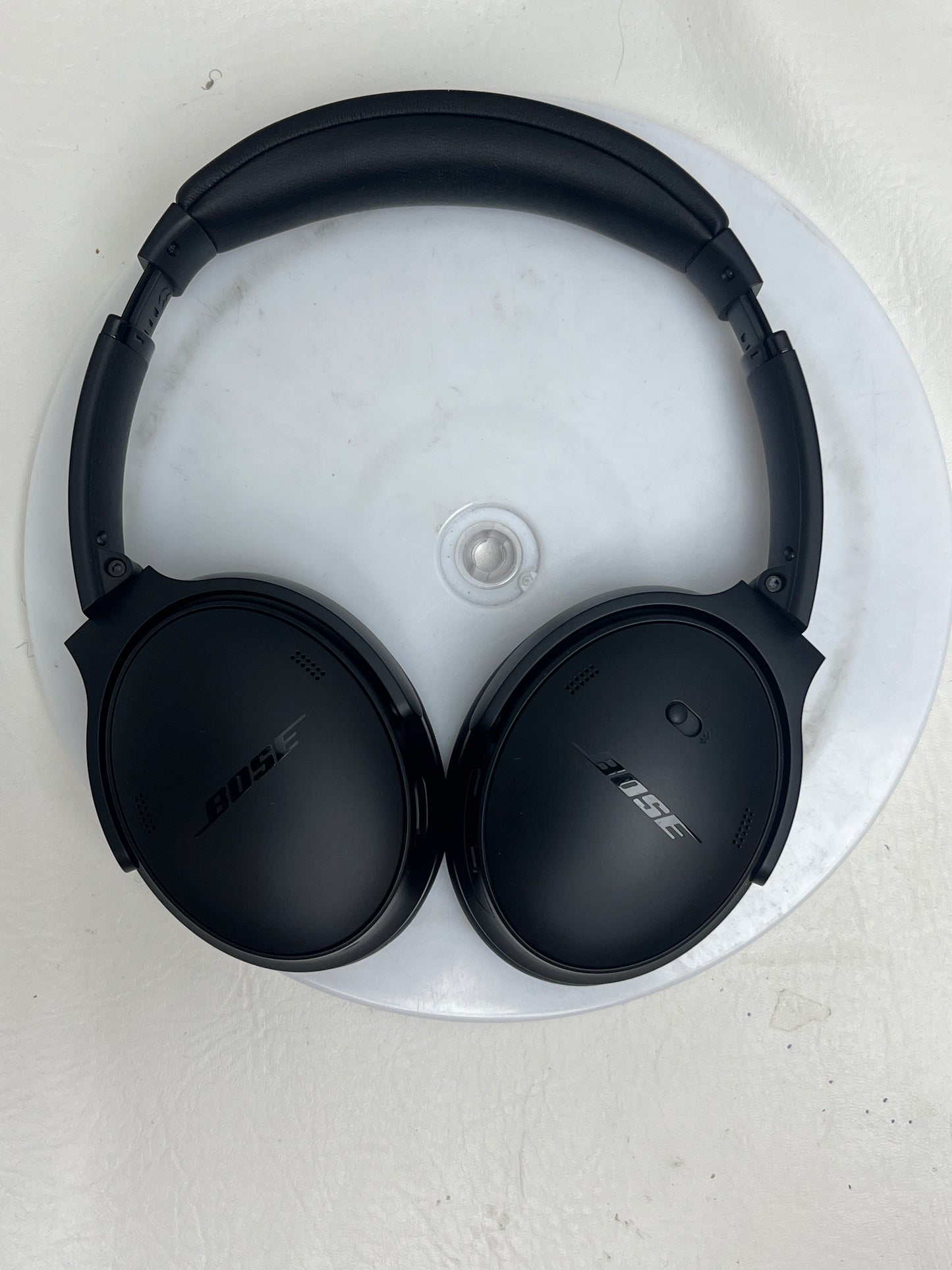 Bose QuietComfort Wireless Over-Ear Headphones Black