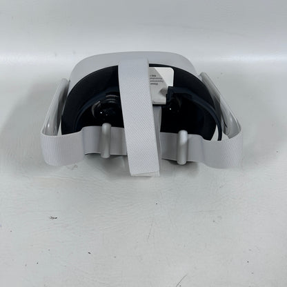 Oculus Quest 2 128GB Standalone All-in-One VR Headset KW49CM