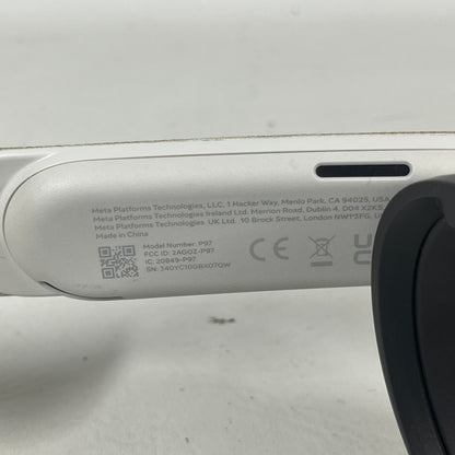 Meta Quest 3S 128GB Standalone All-in-One VR Headset P97