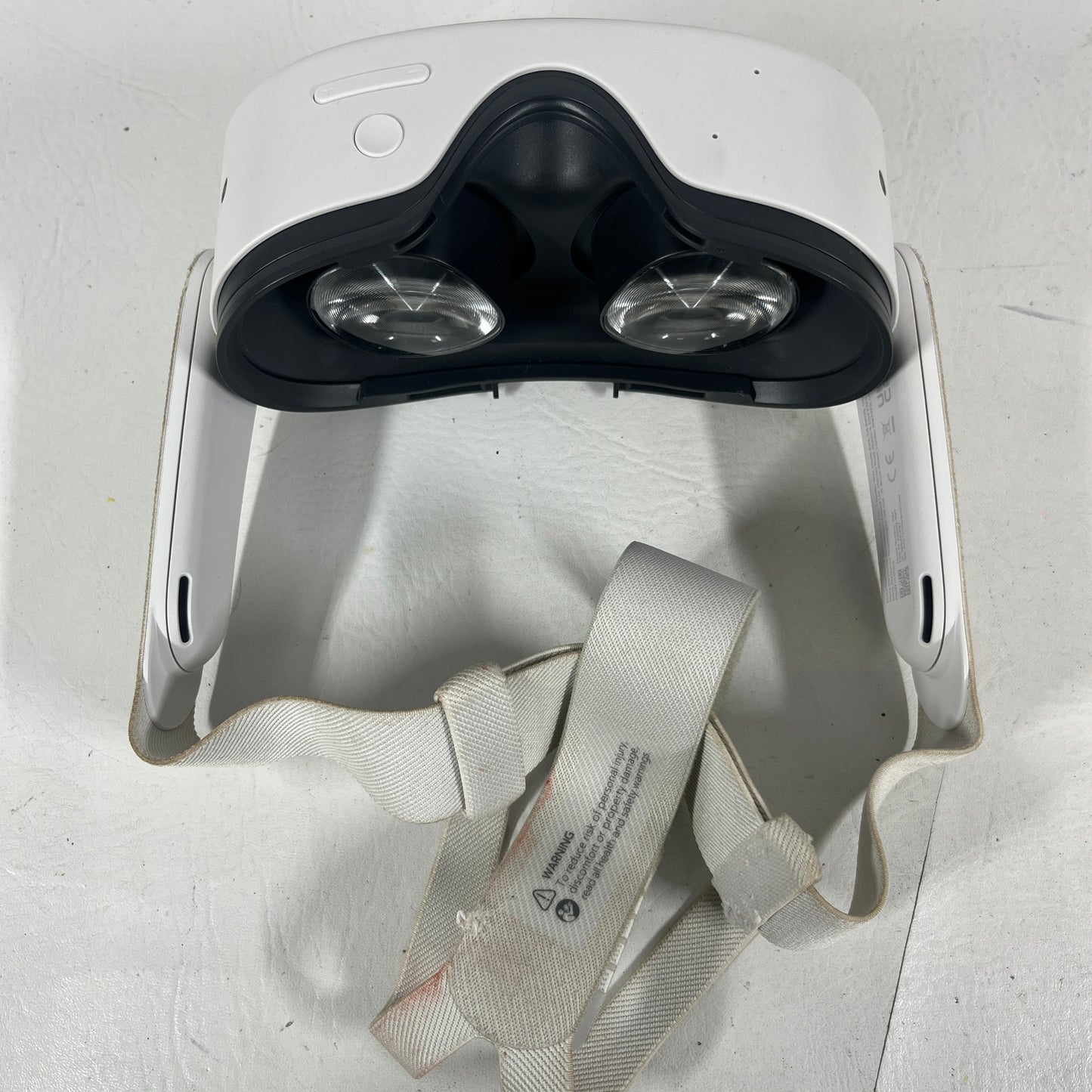 Meta Quest 3S 128GB Standalone All-in-One VR Headset P97