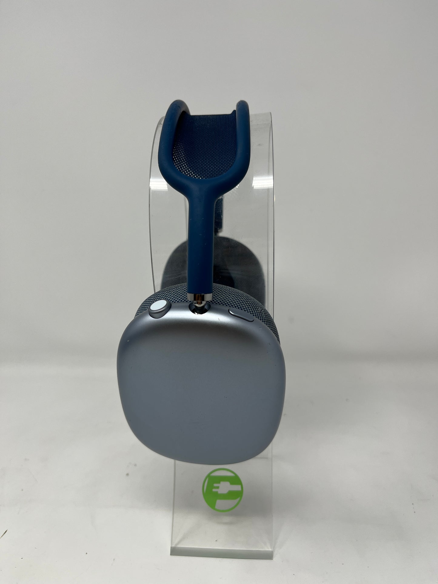 Apple AirPods Max Wireless Over-Ear Headphones Sky Blue MGYL3AM/A