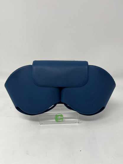 Apple AirPods Max Wireless Over-Ear Headphones Sky Blue MGYL3AM/A