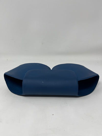 Apple AirPods Max Wireless Over-Ear Headphones Sky Blue MGYL3AM/A