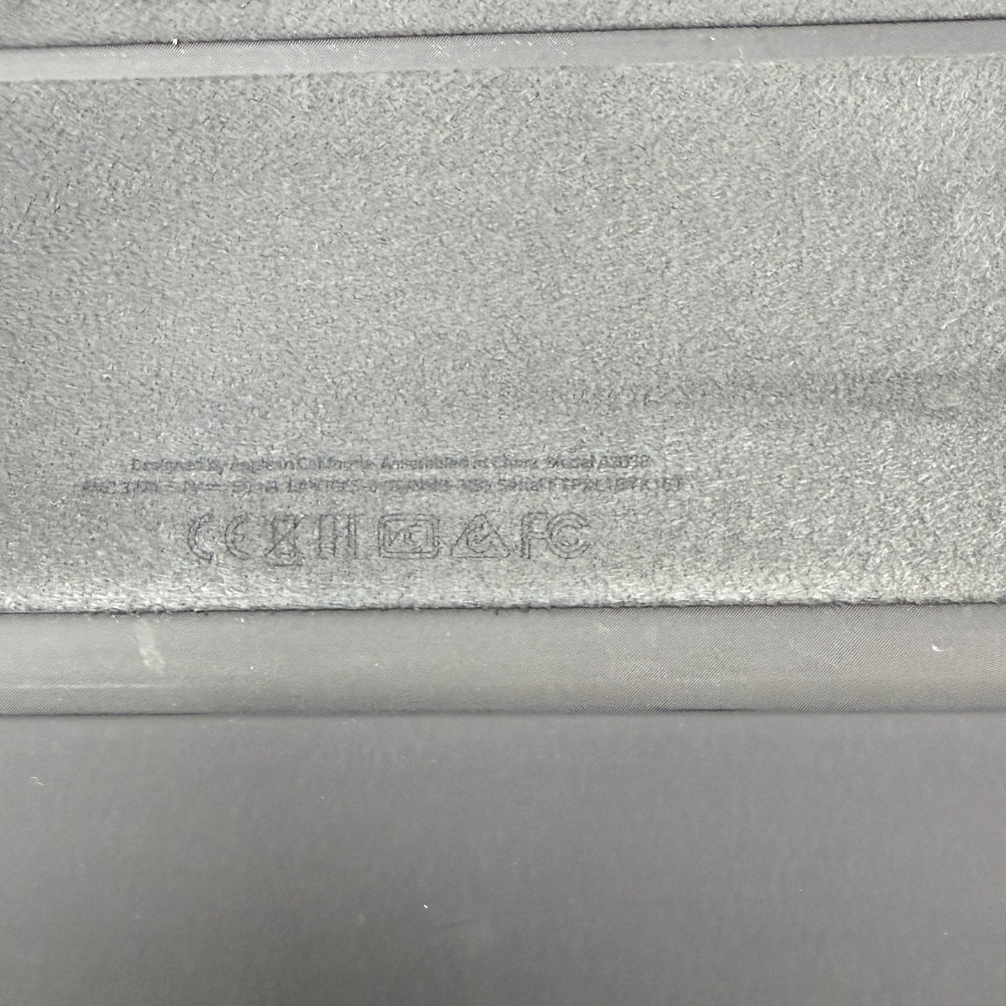 Apple Magic Keyboard for iPad Pro 11" Keyboard Folio Case Black MU8G2LL/A