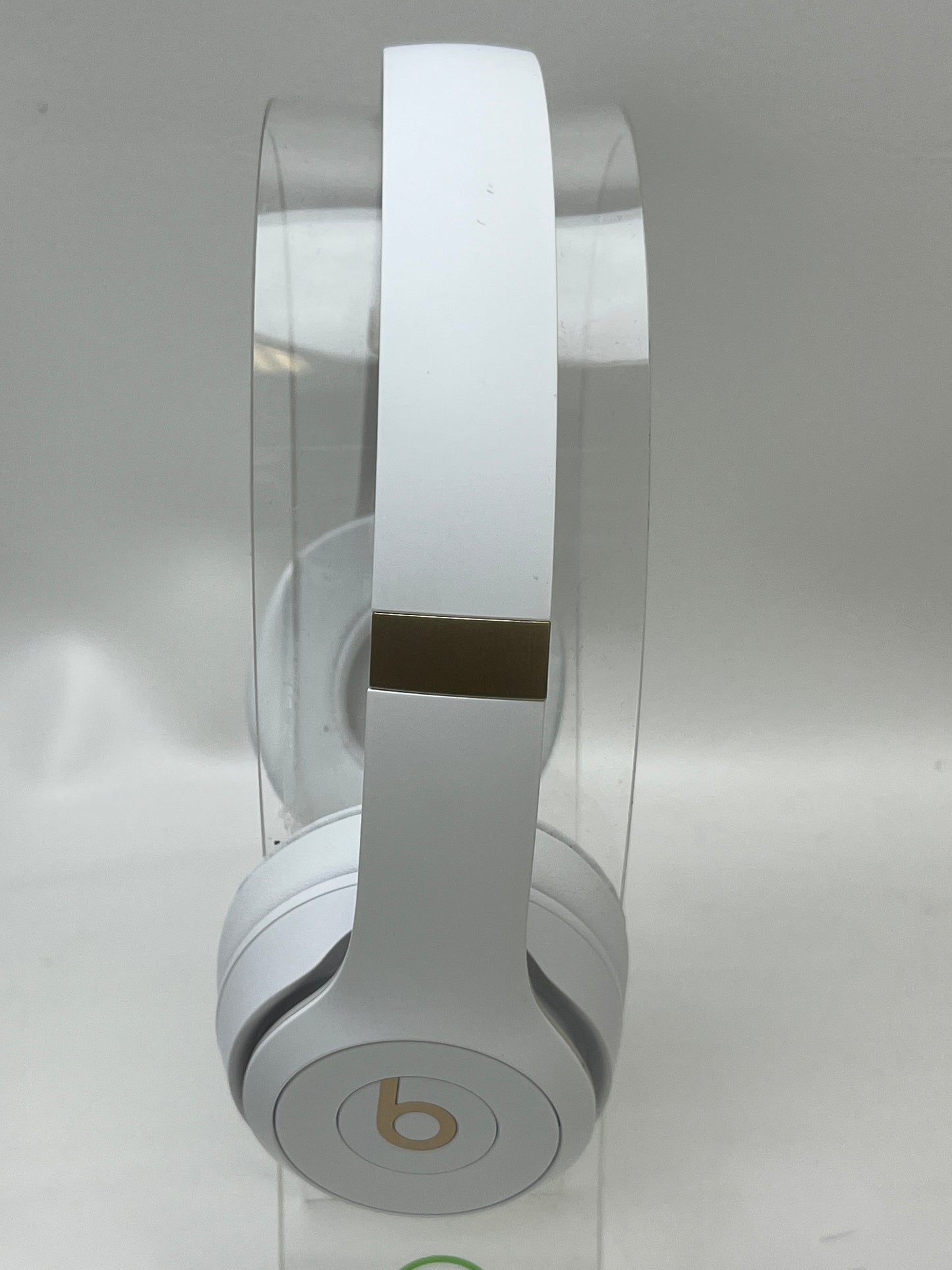 Beats Solo4 Wireless On-Ear Bluetooth Headphones Club White