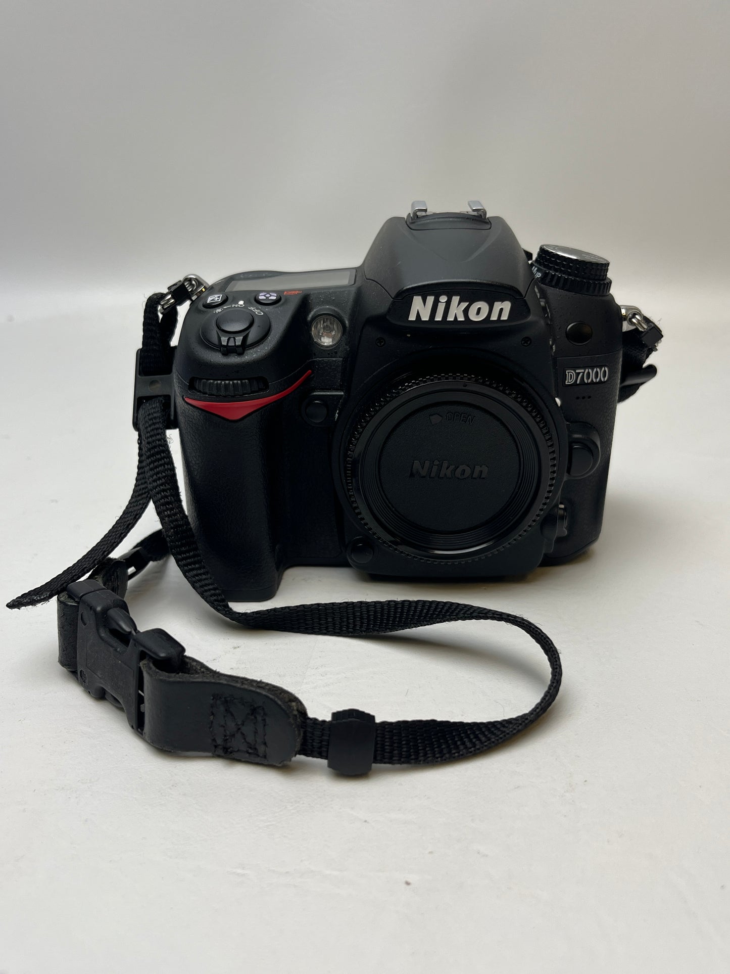 Nikon D7000 16.2MP Digital DSLR Camera Black