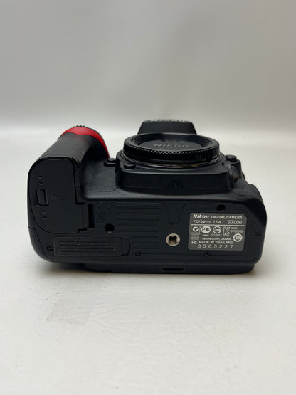 Nikon D7000 16.2MP Digital DSLR Camera Black
