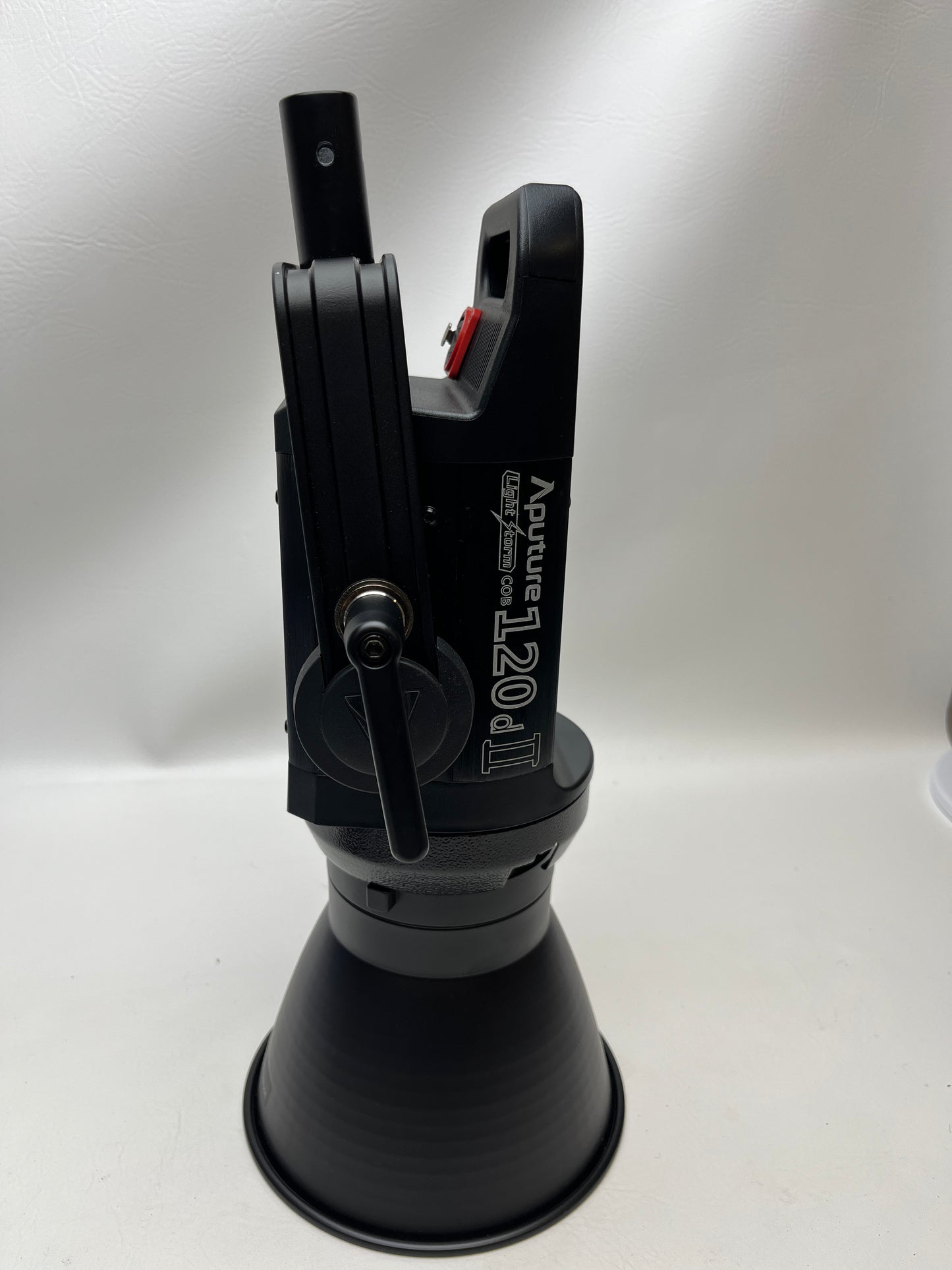 Aputure Light Storm 120d II COB Daylight LED Video Light