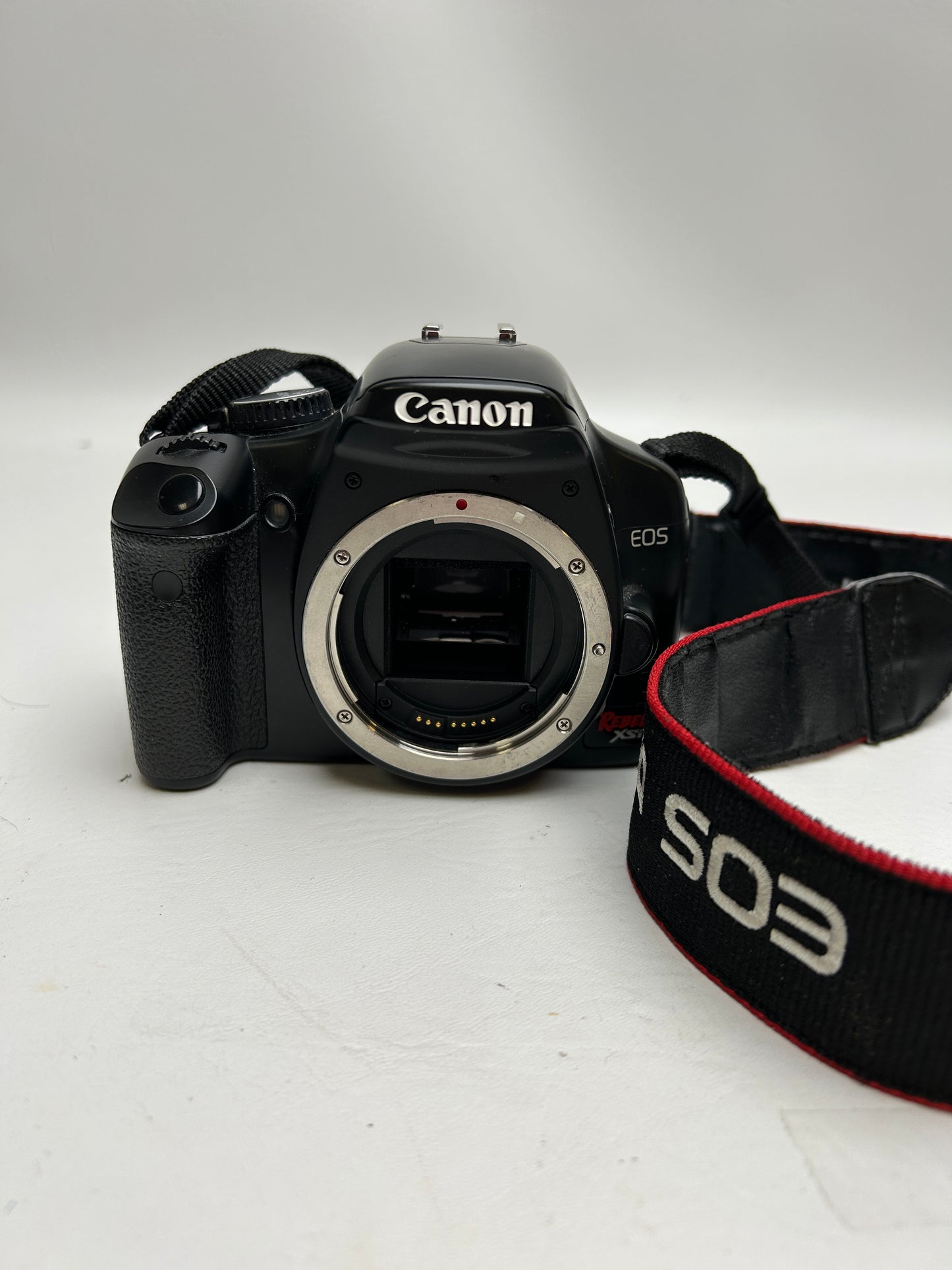 Broken Canon EOS Rebel XSi 12.2MP Digital SLR Camera Black/ No Power