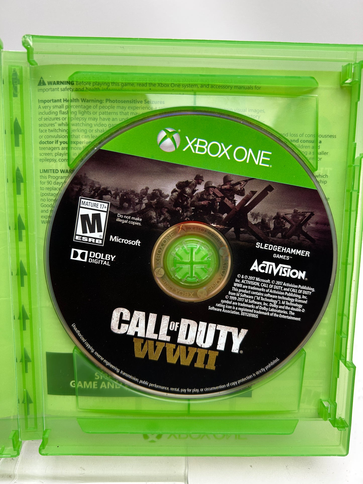 Lots of 2 Games Microsoft Xbox One Call of Duty WWII,Call Of Duty 4 Modern Warfare&nbsp;