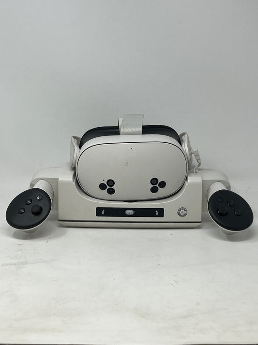 Meta Quest 3S 128GB Standalone All-in-One VR Headset P97