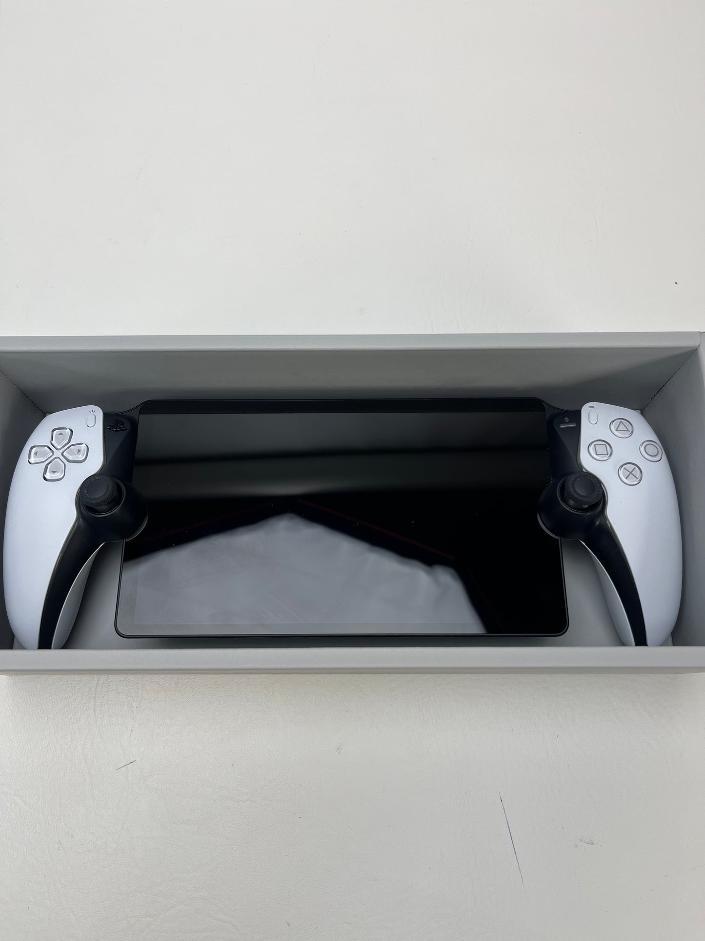 Sony PlayStation Portal CFI‑Y1001 Handheld Game System White PS5