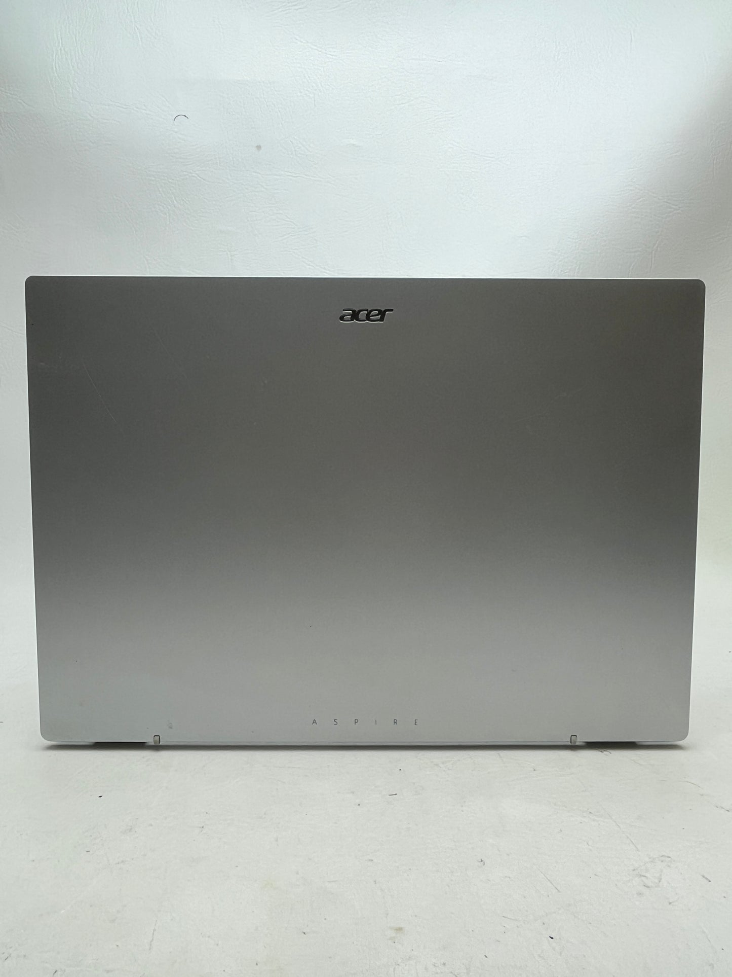 Acer Aspire go 14 AG14-21P 14" Ryzen 3 7320U 2.4GHz 8GB RAM 128GB SSD