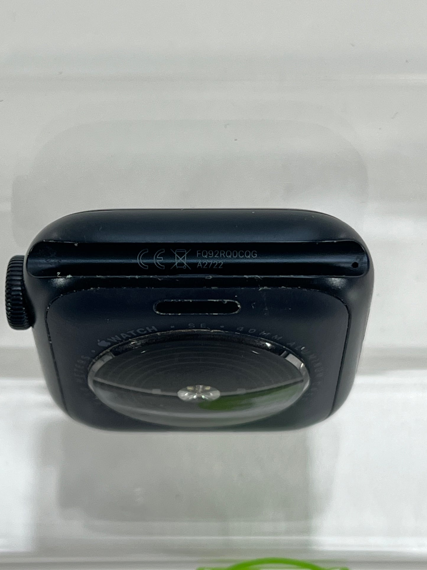 GPS Only Apple Watch SE 2ndGen 40MM Midnight Aluminum Black Sport Band MR9X3LL/A