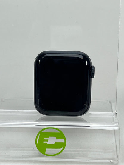 GPS Only Apple Watch SE 2ndGen 40MM Midnight Aluminum Black Sport Band MR9X3LL/A
