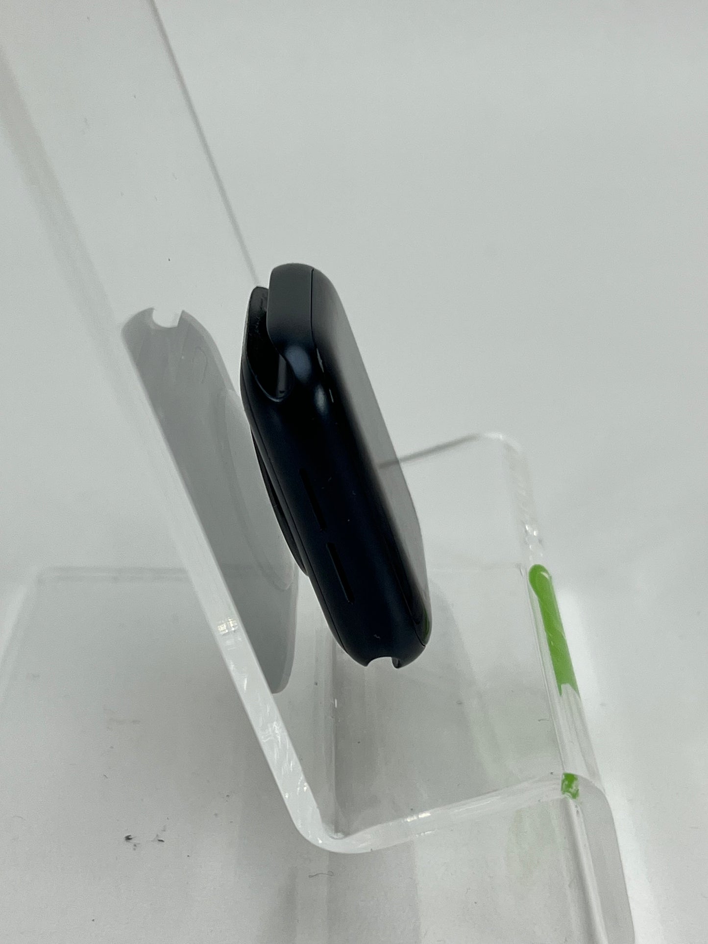 GPS Only Apple Watch SE 2ndGen 40MM Midnight Aluminum Black Sport Band MR9X3LL/A