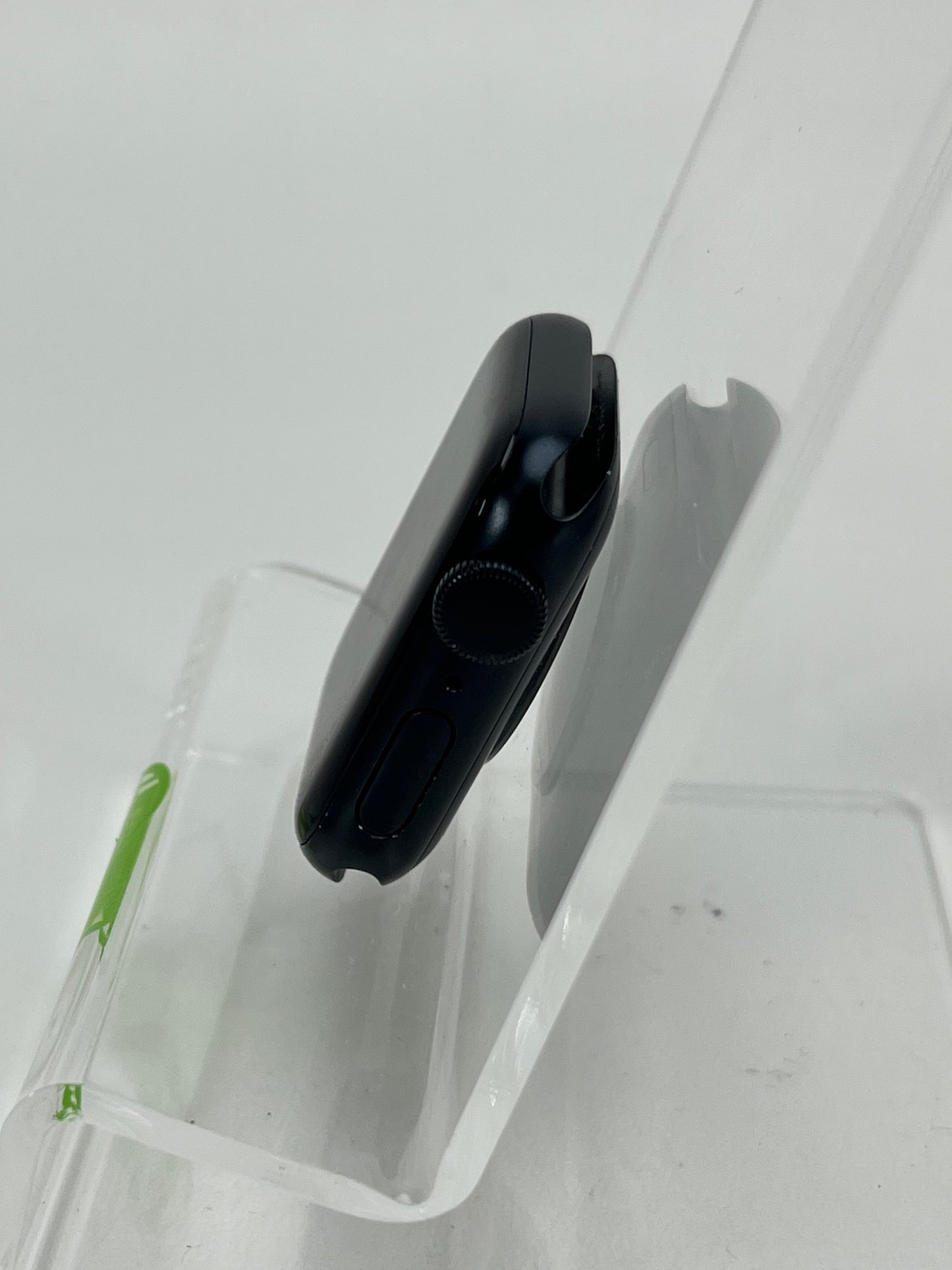 GPS Only Apple Watch SE 2ndGen 40MM Midnight Aluminum Black Sport Band MR9X3LL/A