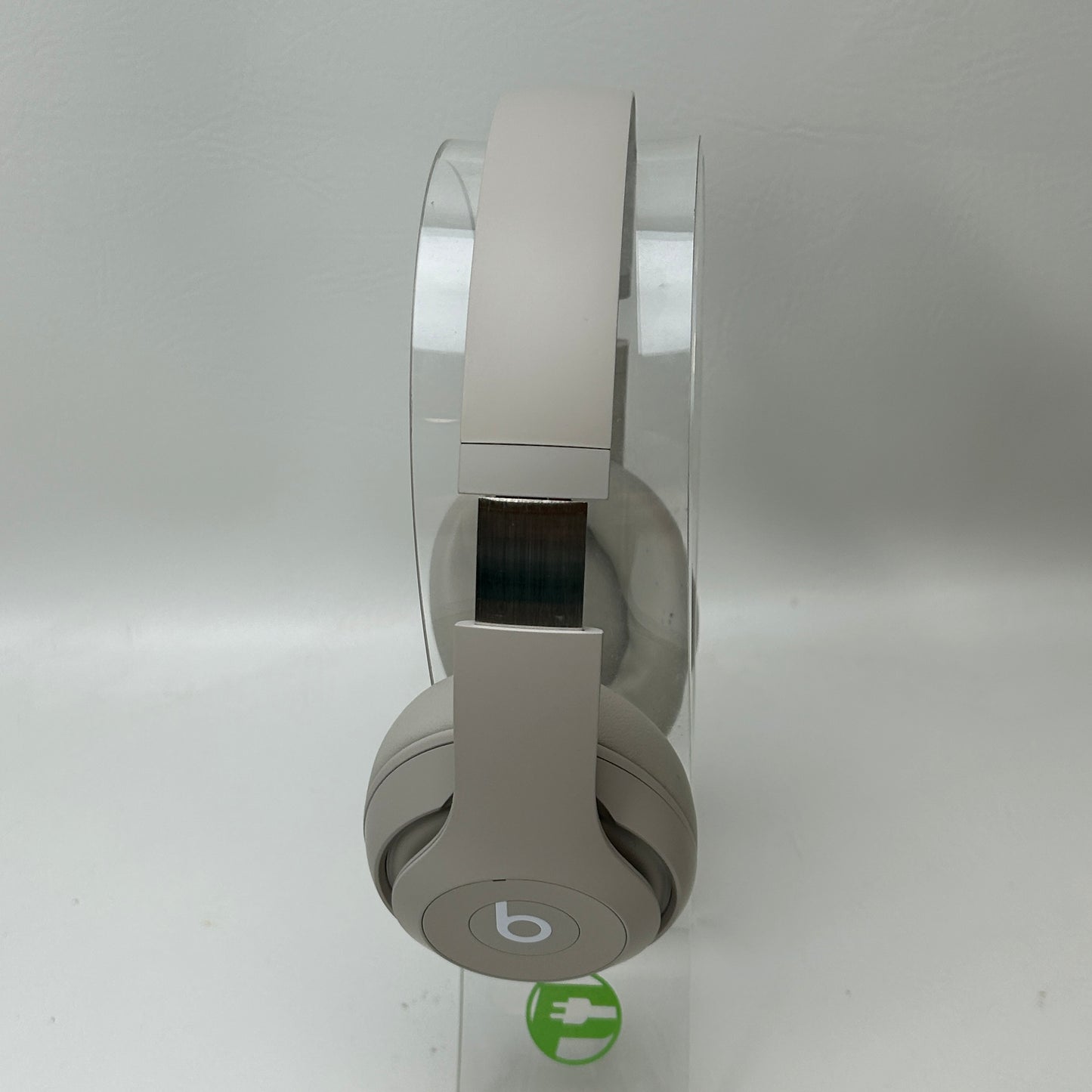 Beats Studio Pro Wireless Noise Cancelling Over-the-Ear Headphones-Sandstone