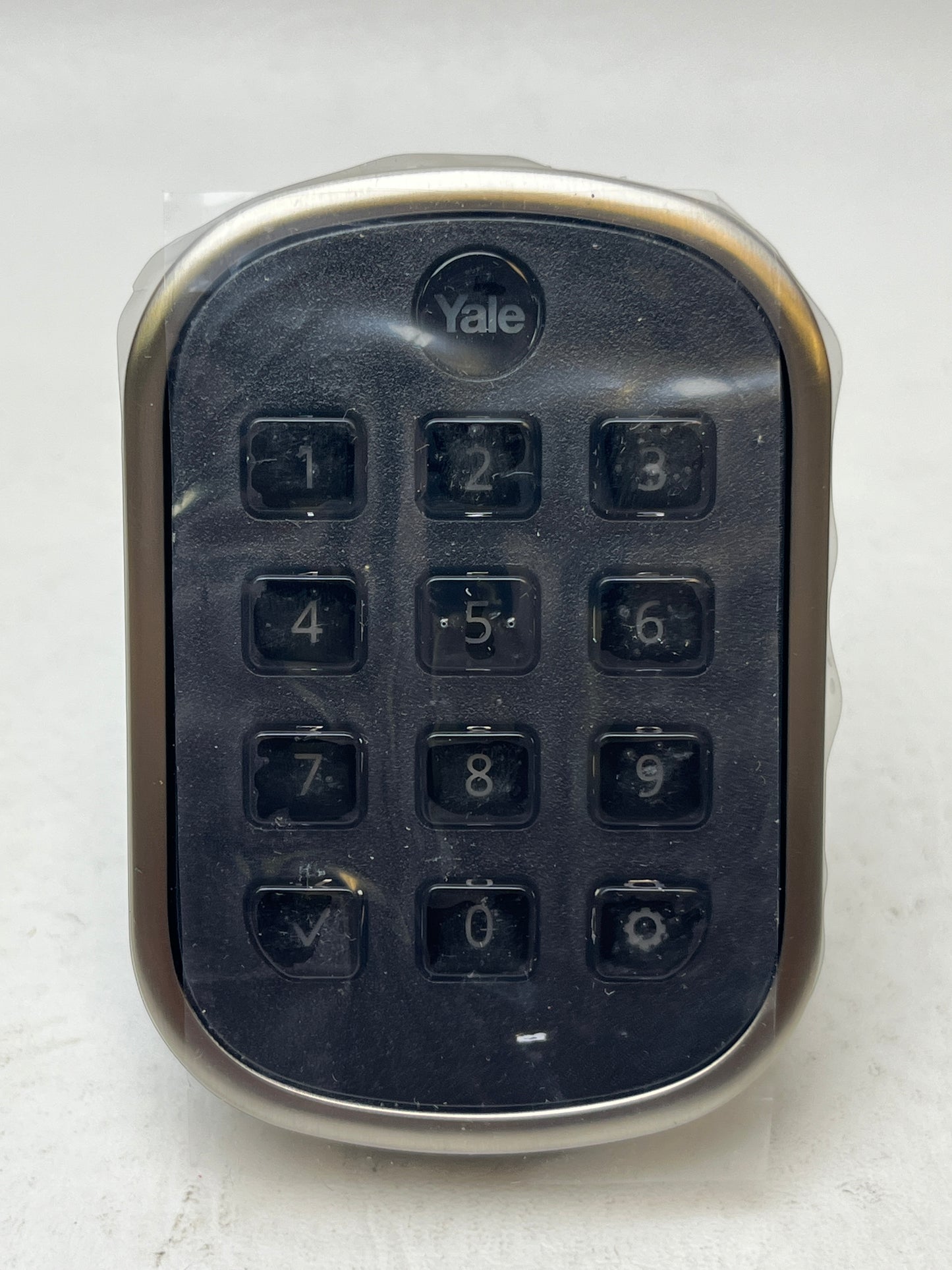 New Yale Pro SL Pushbutton Deadbolt Z-Wave Lock- Satin Nickel YRD136-ZW2-619